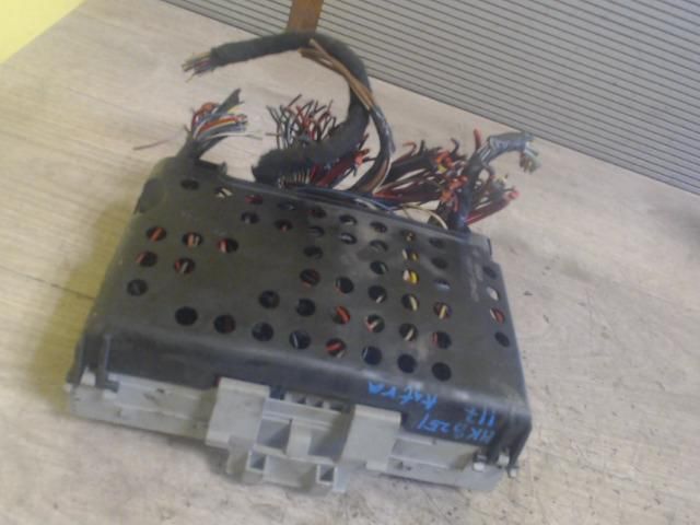 bontott OPEL ASTRA G Biztosítéktábla Utastér