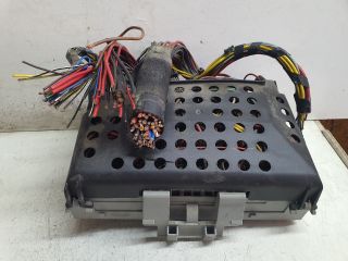 bontott OPEL ASTRA G Biztosítéktábla Utastér