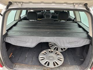 bontott OPEL ASTRA G CD / DVD Tár