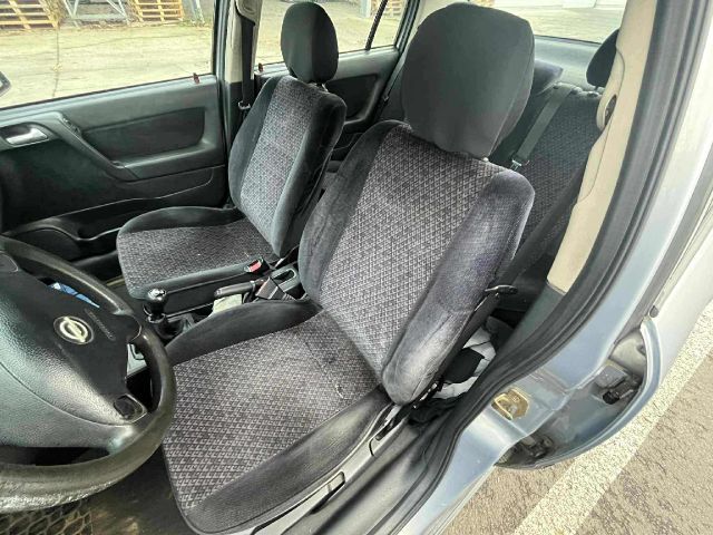 bontott OPEL ASTRA G Csomagtér Nyitó Kar / Gomb