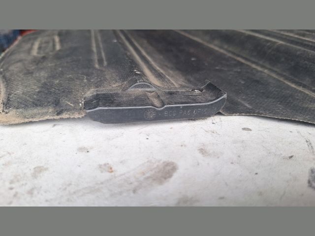 bontott OPEL ASTRA G Csomagtér Roló