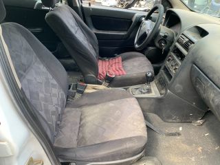 bontott OPEL ASTRA G Csomagtér Roló