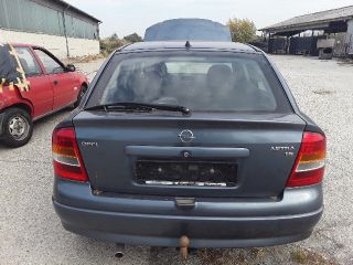 bontott OPEL ASTRA G Csomagtérajtó Bal Zsanér