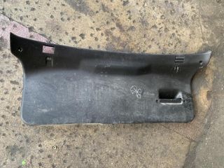 bontott OPEL ASTRA G Csomagtérajtó Burkolat (Részeivel)