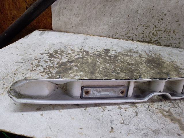 bontott OPEL ASTRA G Csomagtérajtó Díszléc