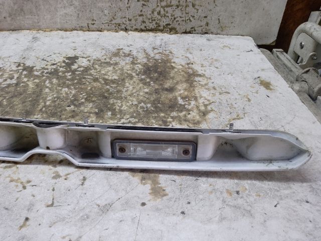 bontott OPEL ASTRA G Csomagtérajtó Díszléc