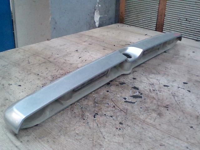 bontott OPEL ASTRA G Csomagtérajtó Díszléc