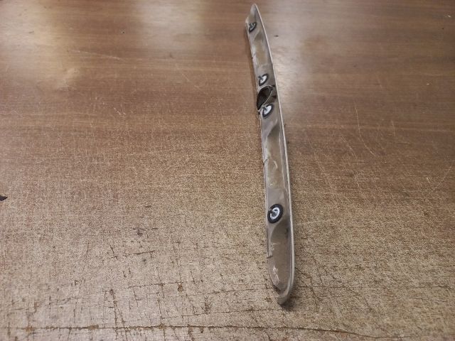 bontott OPEL ASTRA G Csomagtérajtó Díszléc