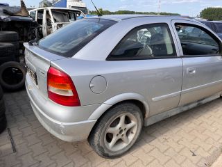 bontott OPEL ASTRA G Csomagtérajtó Kilincs