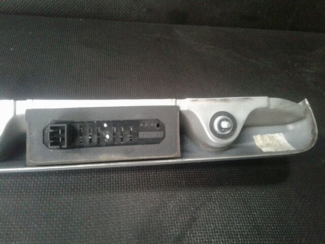 bontott OPEL ASTRA G Csomagtérajtó Kilincs