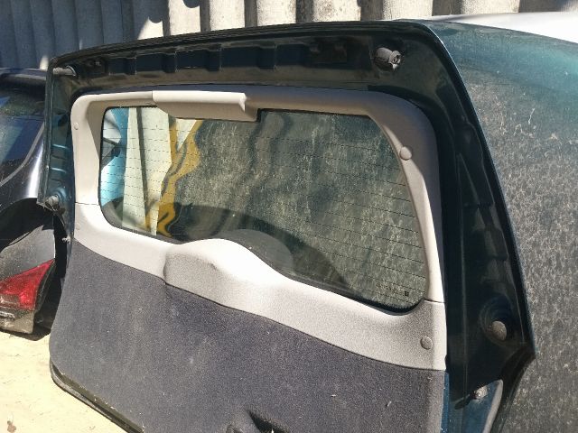 bontott OPEL ASTRA G Csomagtérajtó (Részeivel)