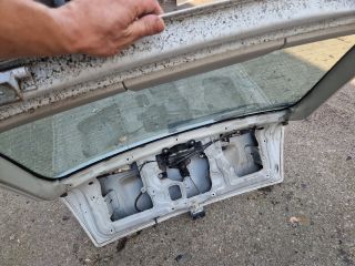 bontott OPEL ASTRA G Csomagtérajtó (Részeivel)