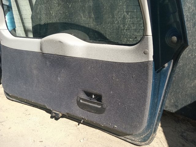 bontott OPEL ASTRA G Csomagtérajtó (Részeivel)