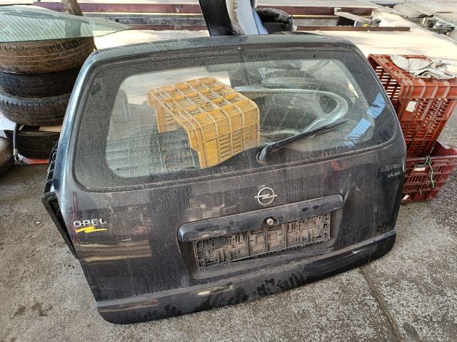 bontott OPEL ASTRA G Csomagtérajtó (Részeivel)
