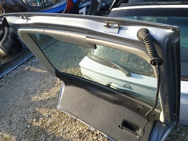 bontott OPEL ASTRA G Csomagtérajtó (Részeivel)