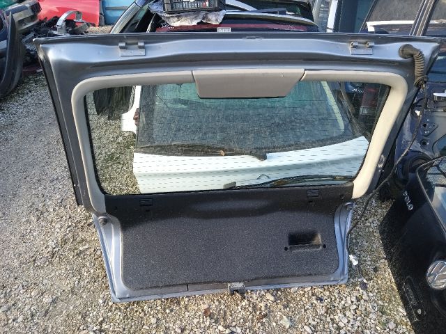 bontott OPEL ASTRA G Csomagtérajtó (Részeivel)