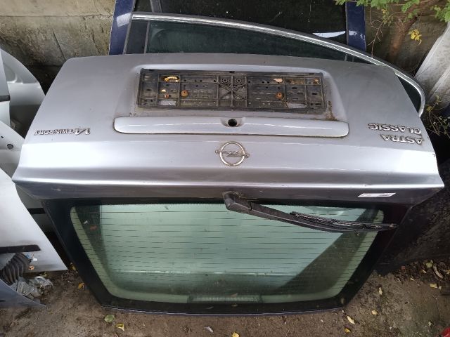 bontott OPEL ASTRA G Csomagtérajtó (Részeivel)