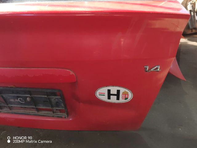 bontott OPEL ASTRA G Csomagtérajtó (Részeivel)