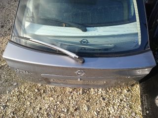 bontott OPEL ASTRA G Csomagtérajtó (Részeivel)