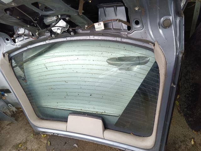 bontott OPEL ASTRA G Csomagtérajtó (Részeivel)