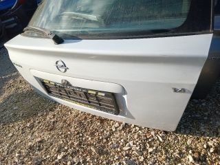 bontott OPEL ASTRA G Csomagtérajtó (Részeivel)