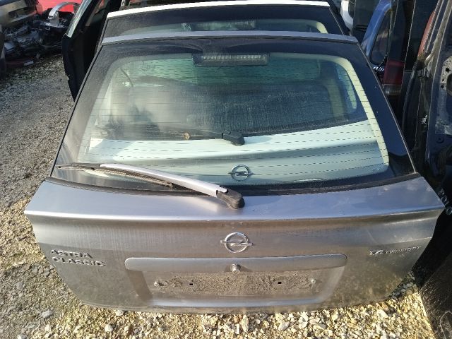 bontott OPEL ASTRA G Csomagtérajtó (Részeivel)