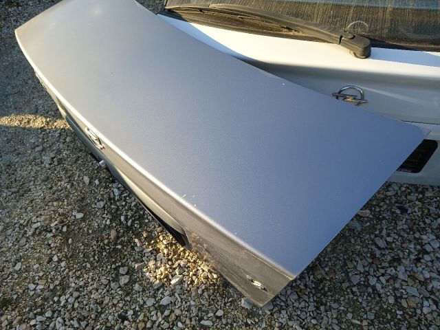 bontott OPEL ASTRA G Csomagtérajtó (Részeivel)