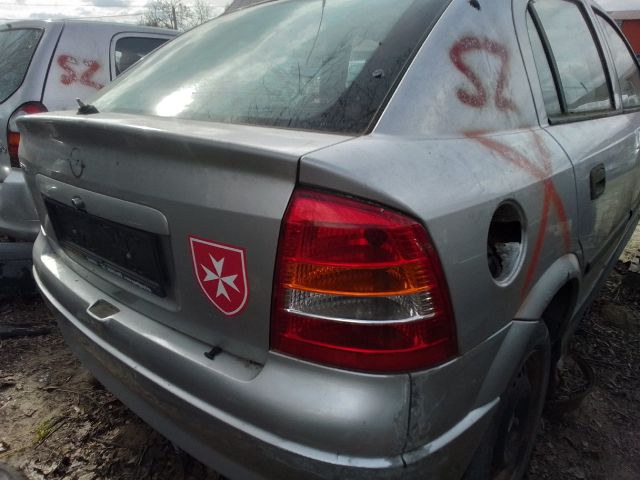 bontott OPEL ASTRA G Csomagtérajtó (Üres lemez)