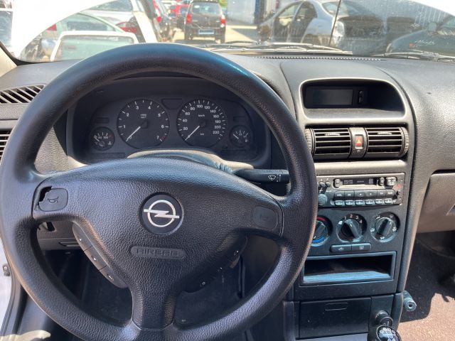 bontott OPEL ASTRA G Csomagtérajtó Zárszerkezet