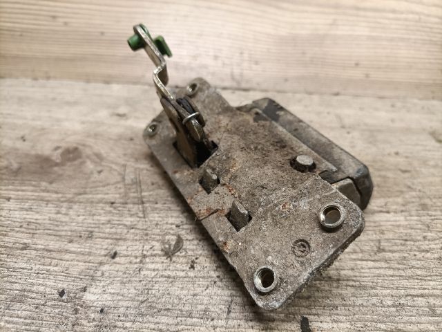 bontott OPEL ASTRA G Csomagtérajtó Zárszerkezet