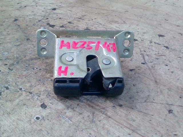 bontott OPEL ASTRA G Csomagtérajtó Zárszerkezet