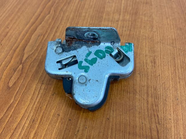 bontott OPEL ASTRA G Csomagtérajtó Zárszerkezet