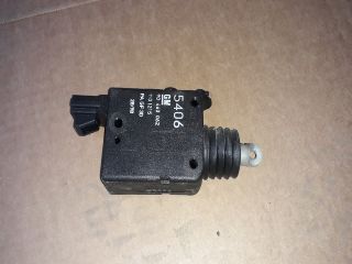 bontott OPEL ASTRA G Csomagtérajtó Zárszerkezet