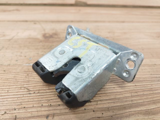 bontott OPEL ASTRA G Csomagtérajtó Zárszerkezet