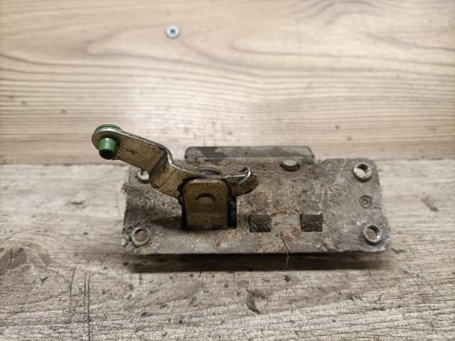 bontott OPEL ASTRA G Csomagtérajtó Zárszerkezet