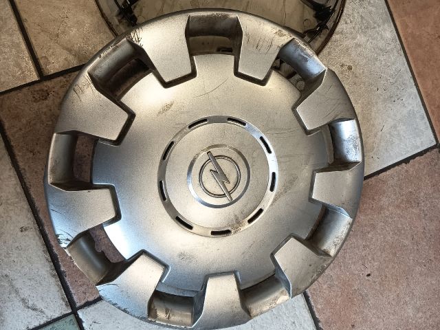 bontott OPEL ASTRA G Dísztárcsa Pár