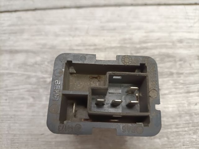 bontott OPEL ASTRA G Előtét Ellenállás Fűtőmotor