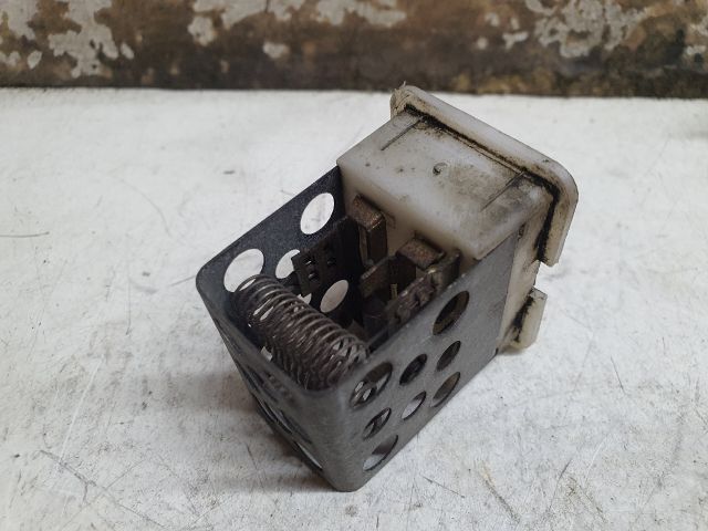 bontott OPEL ASTRA G Előtét Ellenállás Fűtőmotor