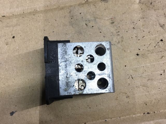 bontott OPEL ASTRA G Előtét Ellenállás Fűtőmotor