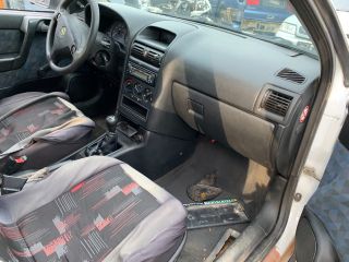 bontott OPEL ASTRA G Első Ablaktörlő Szerkezet Motorral