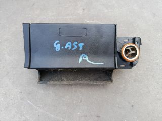 bontott OPEL ASTRA G Első Hamutartó