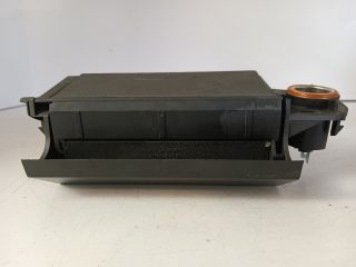 bontott OPEL ASTRA G Első Hamutartó