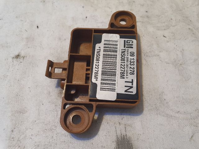 bontott OPEL ASTRA G Első Középső Ütközés Érzékelő (Homlokfalon)