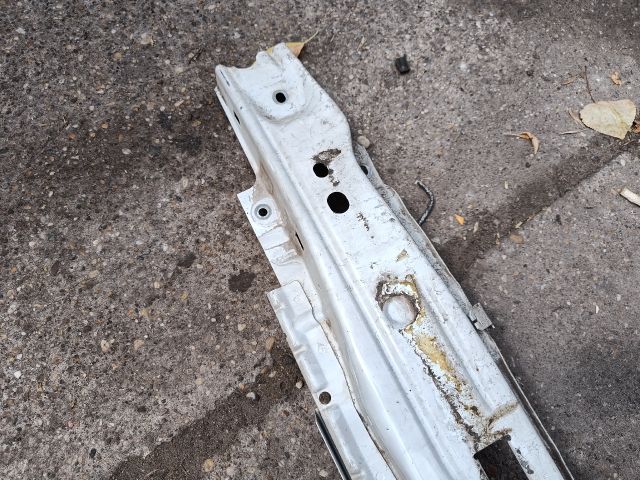 bontott OPEL ASTRA G Első Lökhárító Merevítő (Fém)