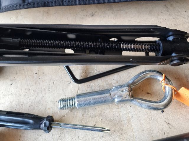 bontott OPEL ASTRA G Emelő