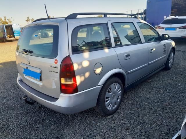 bontott OPEL ASTRA G Felső Hűtőburkolat