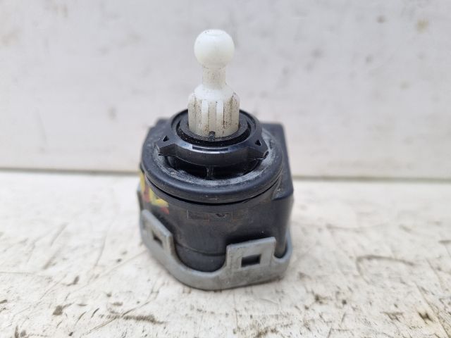 bontott OPEL ASTRA G Fényszórómagasság Állító Motor (Pozíciófüggetlen)