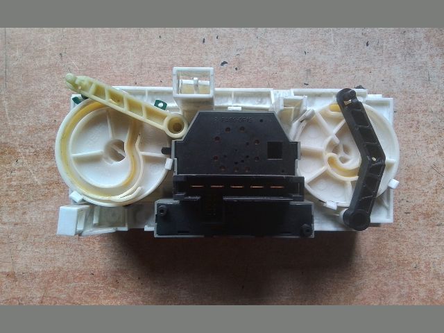 bontott OPEL ASTRA G Fűtéskapcsoló (manuális klímás)