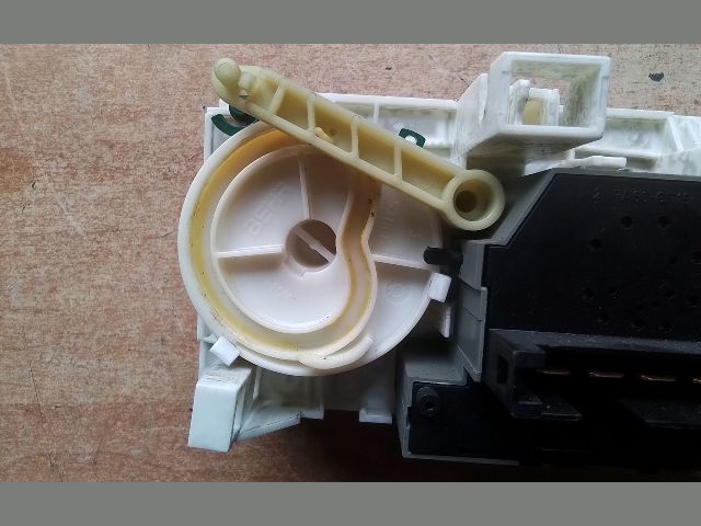 bontott OPEL ASTRA G Fűtéskapcsoló (manuális klímás)