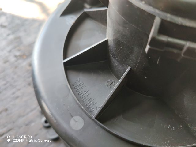 bontott OPEL ASTRA G Fűtőmotor (Klímás)